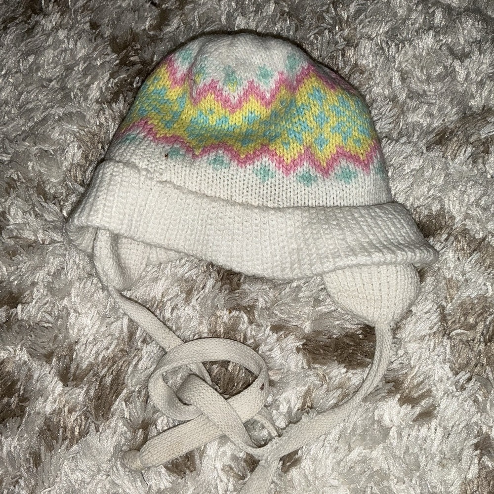 Vintage 80s Baby Kids Toddler Girls Hat Winter Pastel White Pink Yellow Knit
